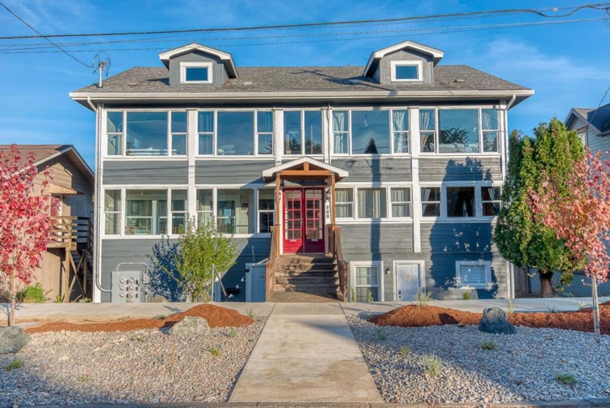 #Stayinmydistrict Historic Apartment Near Downtown Coos Bay Eksteriør bilde