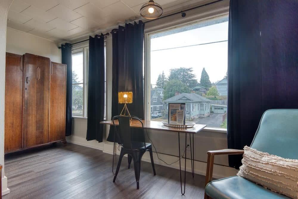 #Stayinmydistrict Historic Apartment Near Downtown Coos Bay Eksteriør bilde