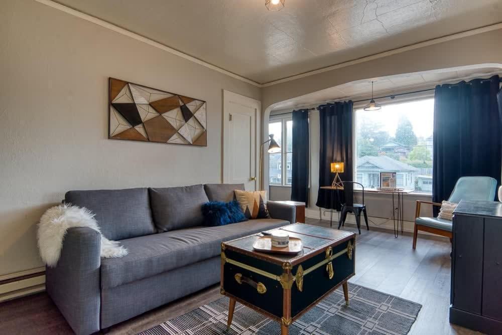 #Stayinmydistrict Historic Apartment Near Downtown Coos Bay Eksteriør bilde